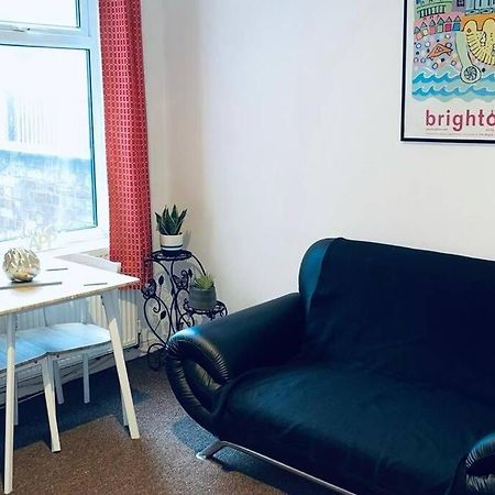 فيلا Comfortable Town House In Coventry City Centre المظهر الخارجي الصورة